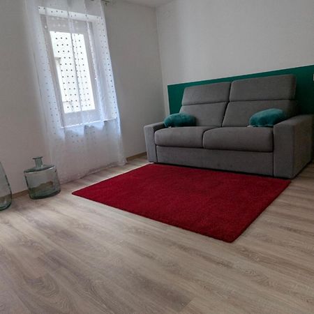 Spazioso E Completo Appartamento Con 3 Camere, Doppi Servizi, Fino A 8 Posti Letto Pedavena Εξωτερικό φωτογραφία