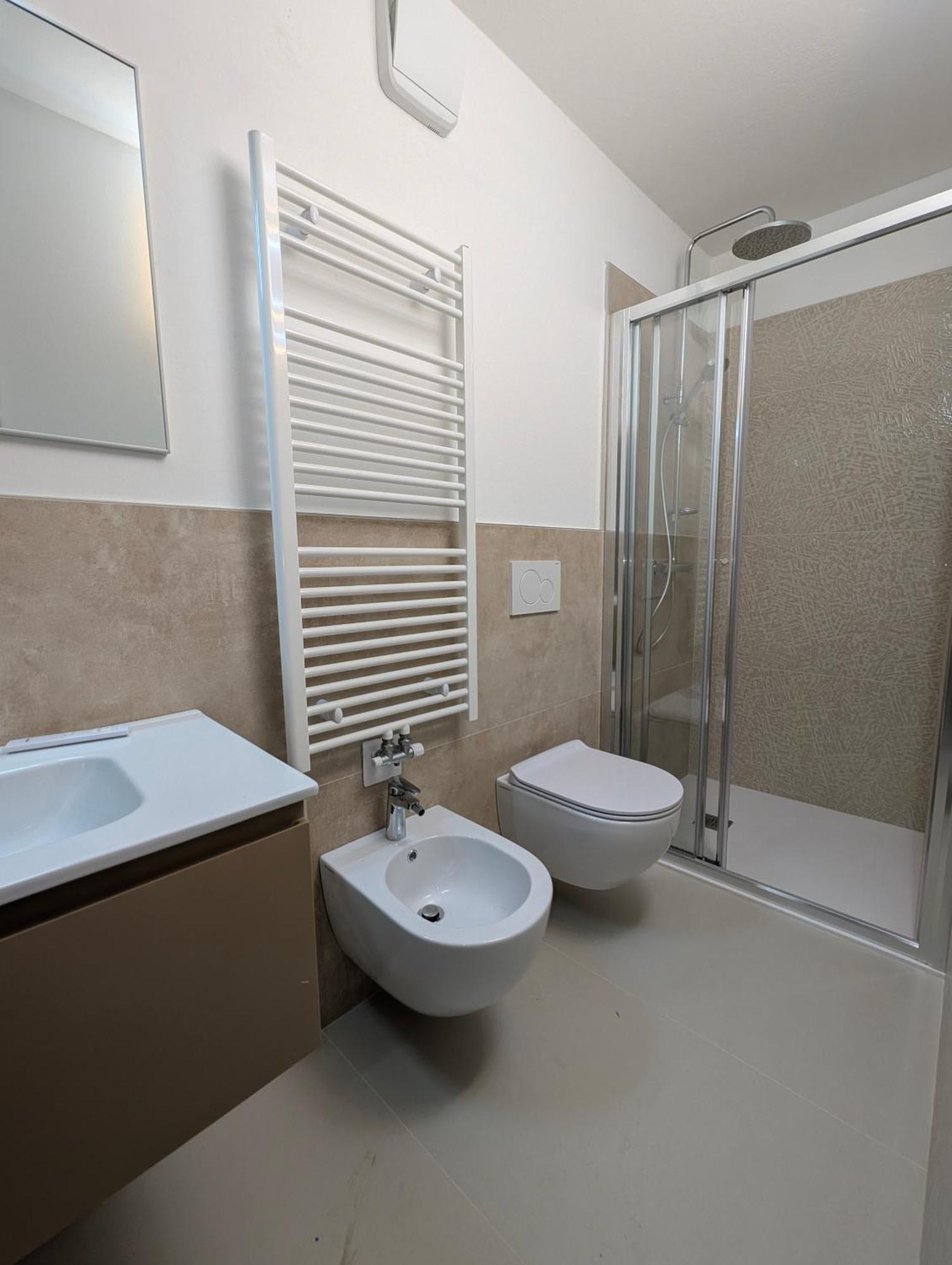 Spazioso E Completo Appartamento Con 3 Camere, Doppi Servizi, Fino A 8 Posti Letto Pedavena Εξωτερικό φωτογραφία